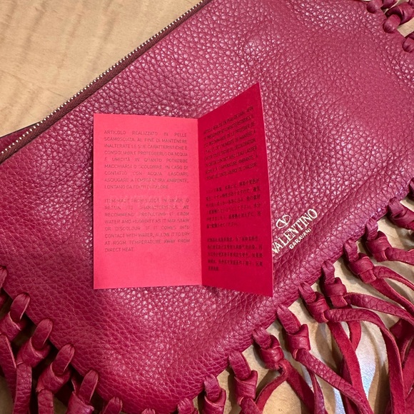 Valentino fringed red clutch - Picture 5 of 5